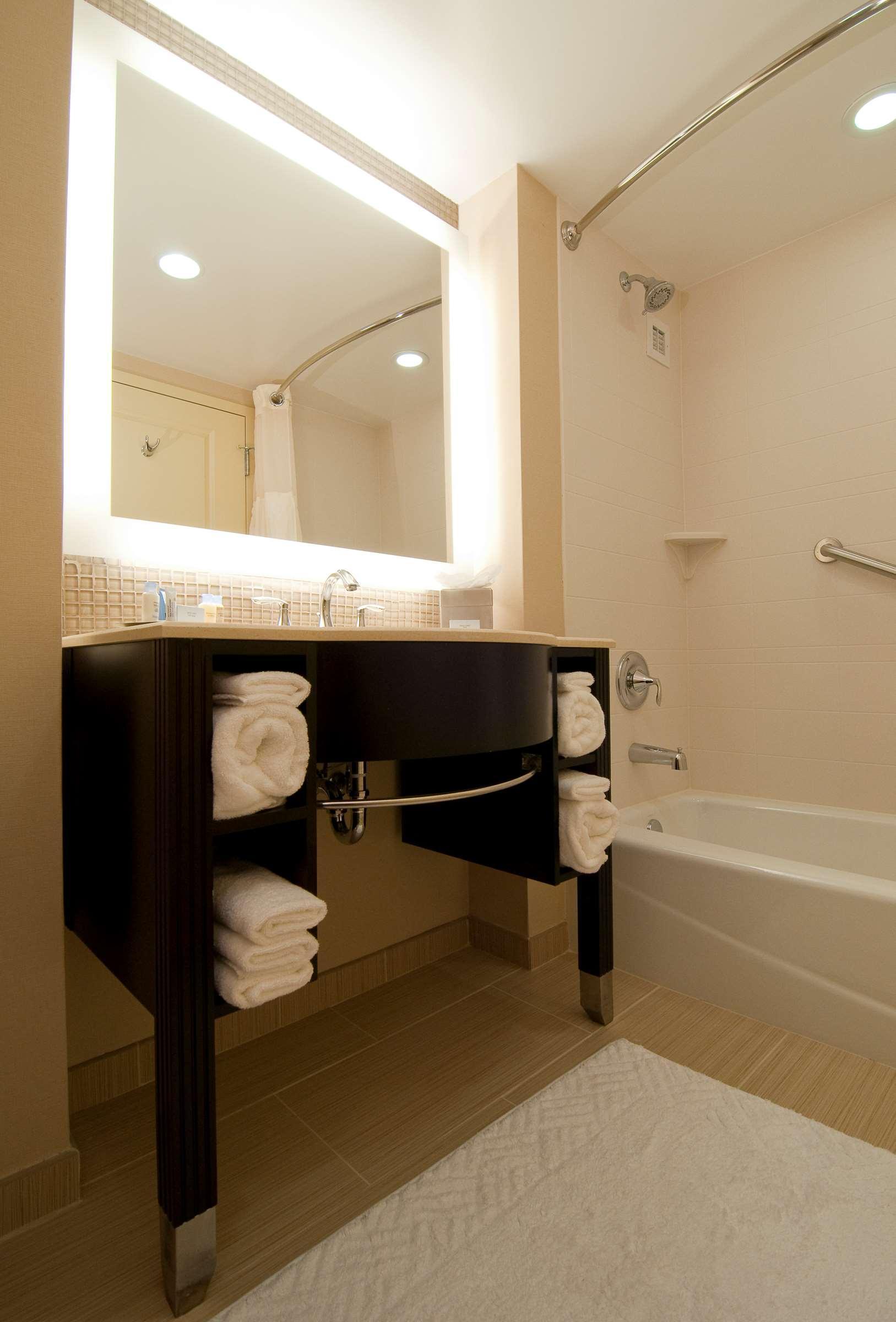 Doubletree By Hilton Dulles Airport-Sterling Hotel Ngoại thất bức ảnh